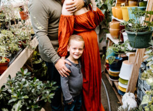 austin family texas photography session in greenhouse